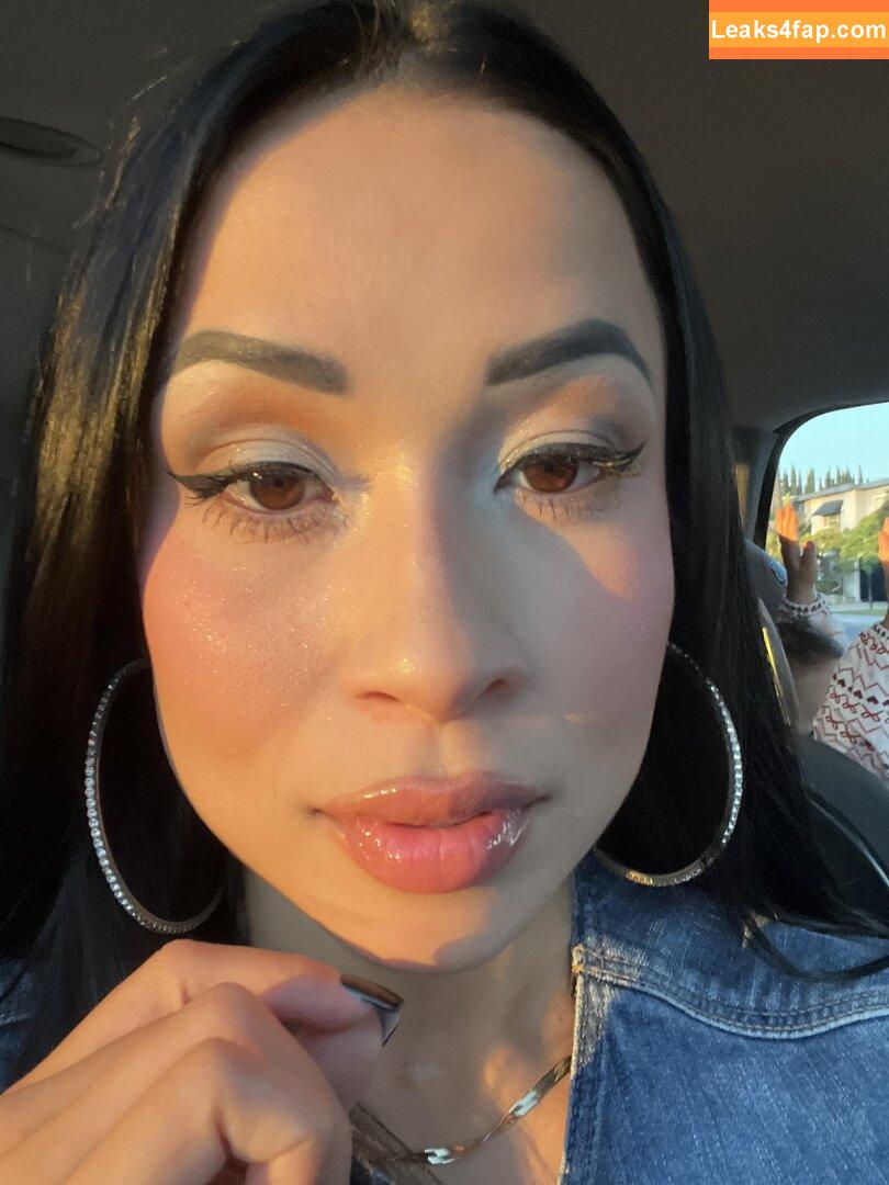 lizzywurst / luvlyzzy leaked photo photo #0953