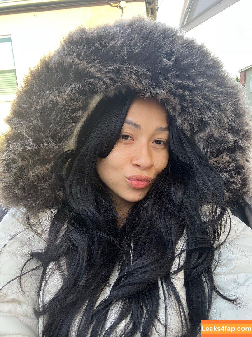 lizzywurst / luvlyzzy leaked photo photo #0978