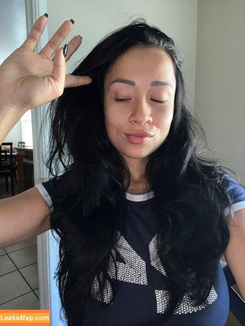 lizzywurst / luvlyzzy leaked photo photo #0982