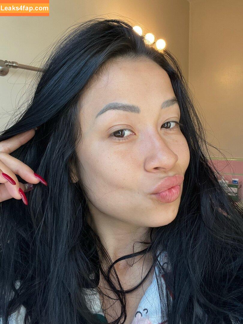 lizzywurst / luvlyzzy leaked photo photo #0990