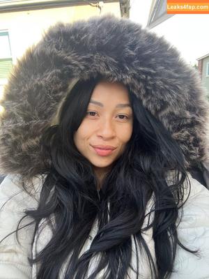 lizzywurst photo #0985