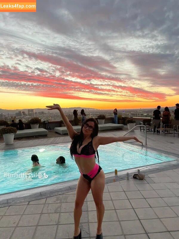 lizzywurst / luvlyzzy leaked photo photo #1057