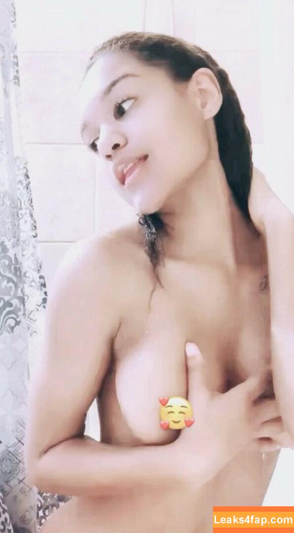 lliya.2u /  leaked photo photo #0011