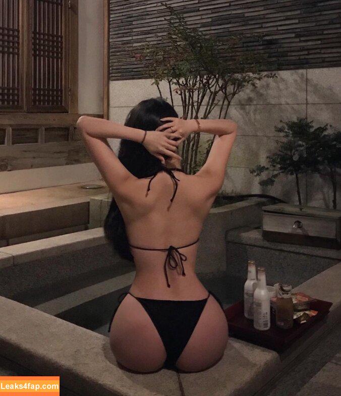 lloveeely /  leaked photo photo #0036