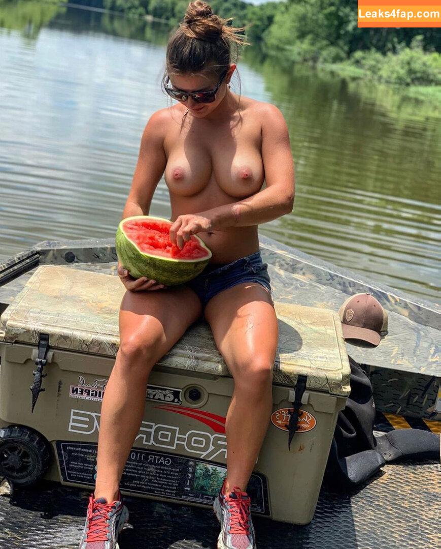 LNL's Social Media Influencer AI Fakes Mega / reel leaked photo photo #0095