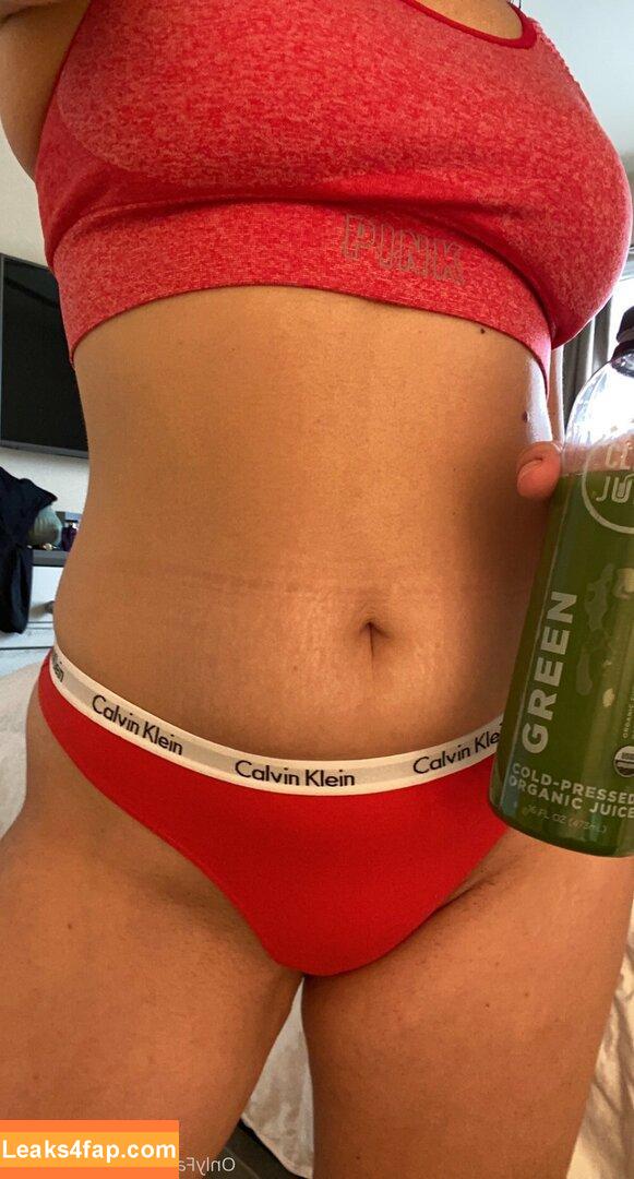 LoadsofLayla / loadsoflaila leaked photo photo #0009