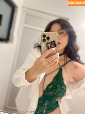 lobuqueen photo #0006