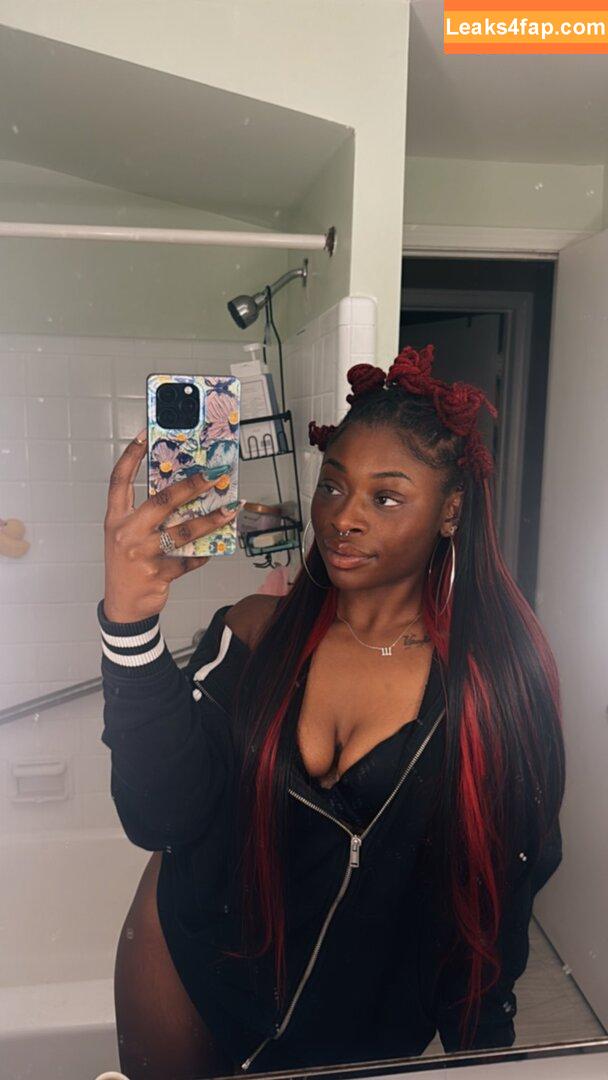 Locdbree / breebxby / briahnafit leaked photo photo #0027