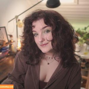 Loglady photo #0029