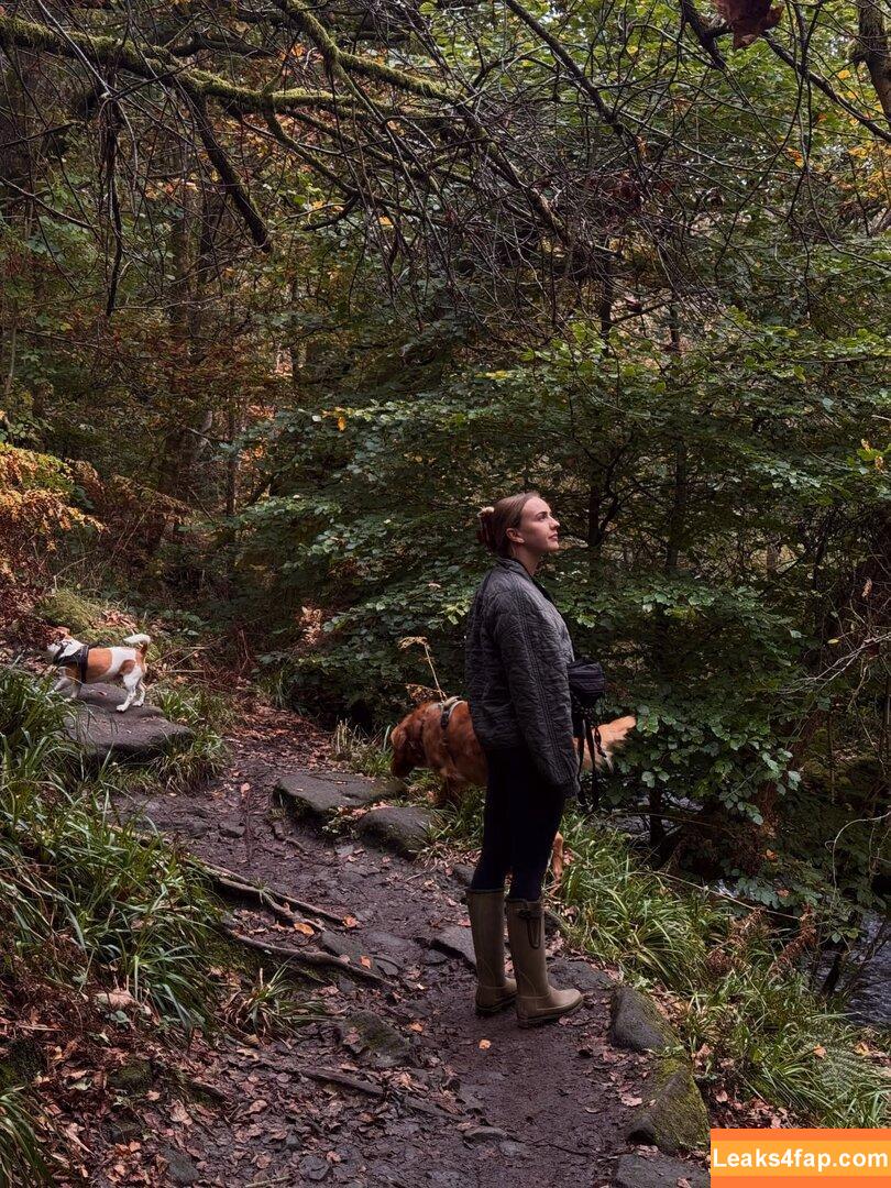 Lois Toulson / lois_mae / lois_toulson leaked photo photo #0045