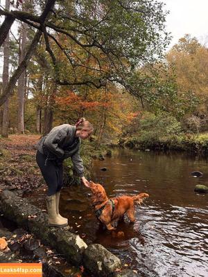 Lois Toulson photo #0046