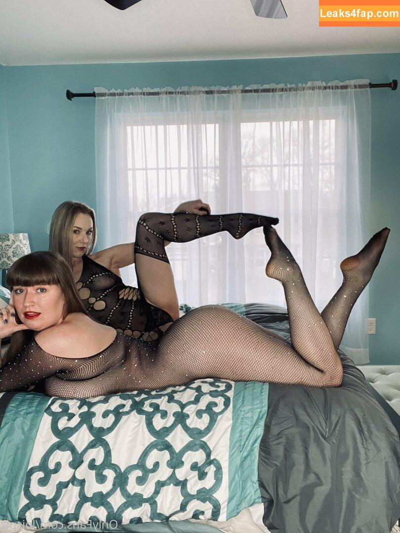 loisplz / lomeinnoodles19 leaked photo photo #0433