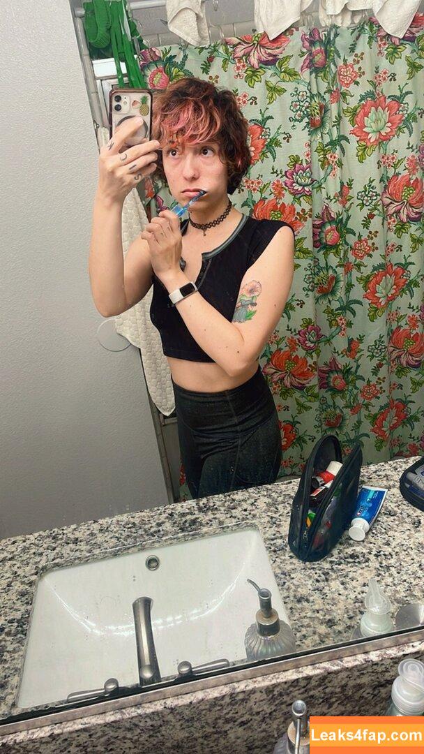 Lokeigh / https: leaked photo photo #0012