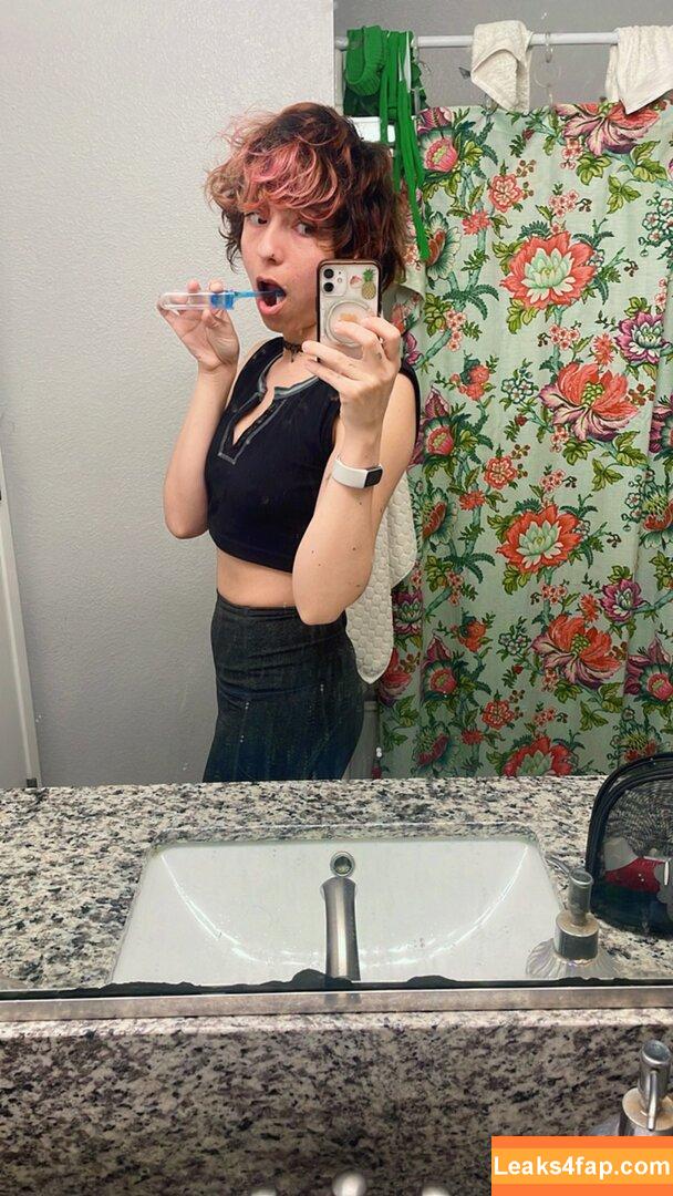 Lokeigh / https: leaked photo photo #0013