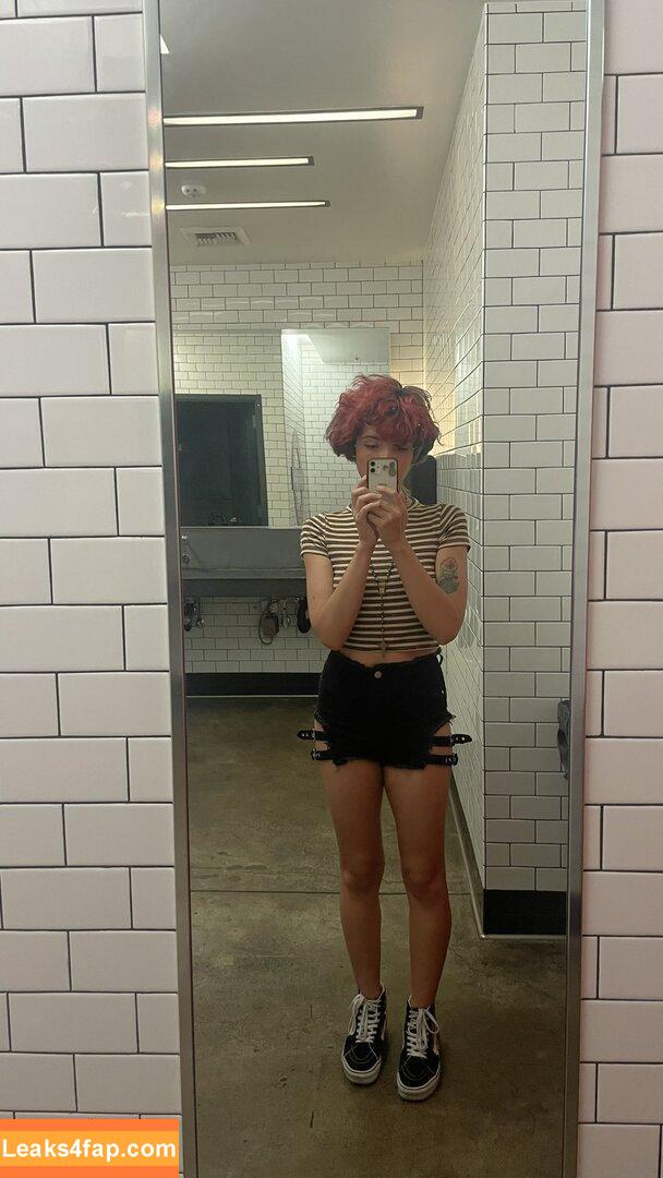 Lokeigh / https: leaked photo photo #0018