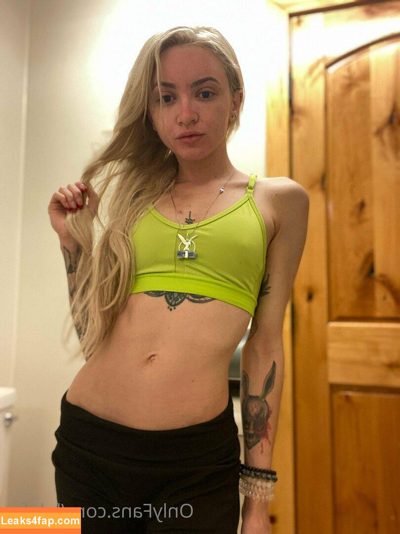 Lola Fae / dominalolafae / lolafaexxx leaked photo photo #0988