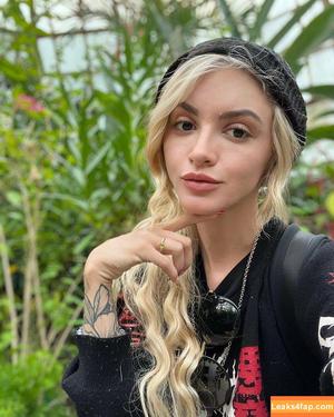 Lola Fae photo #0074