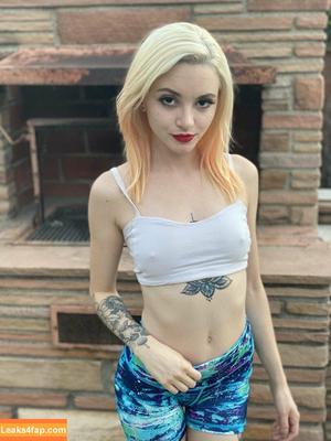 Lola Fae photo #0778