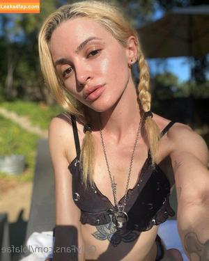 Lola Fae photo #0942