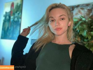 Lola Fae photo #0970