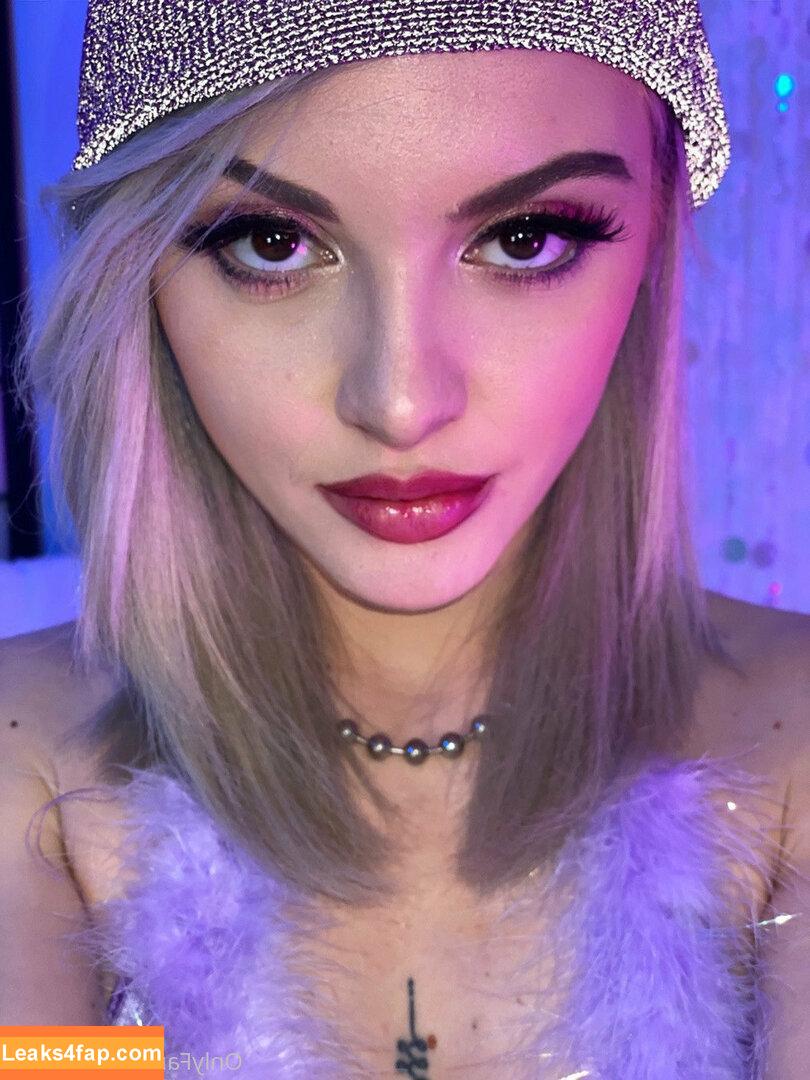 Lola Fae / dominalolafae / lolafaexxx leaked photo photo #1003