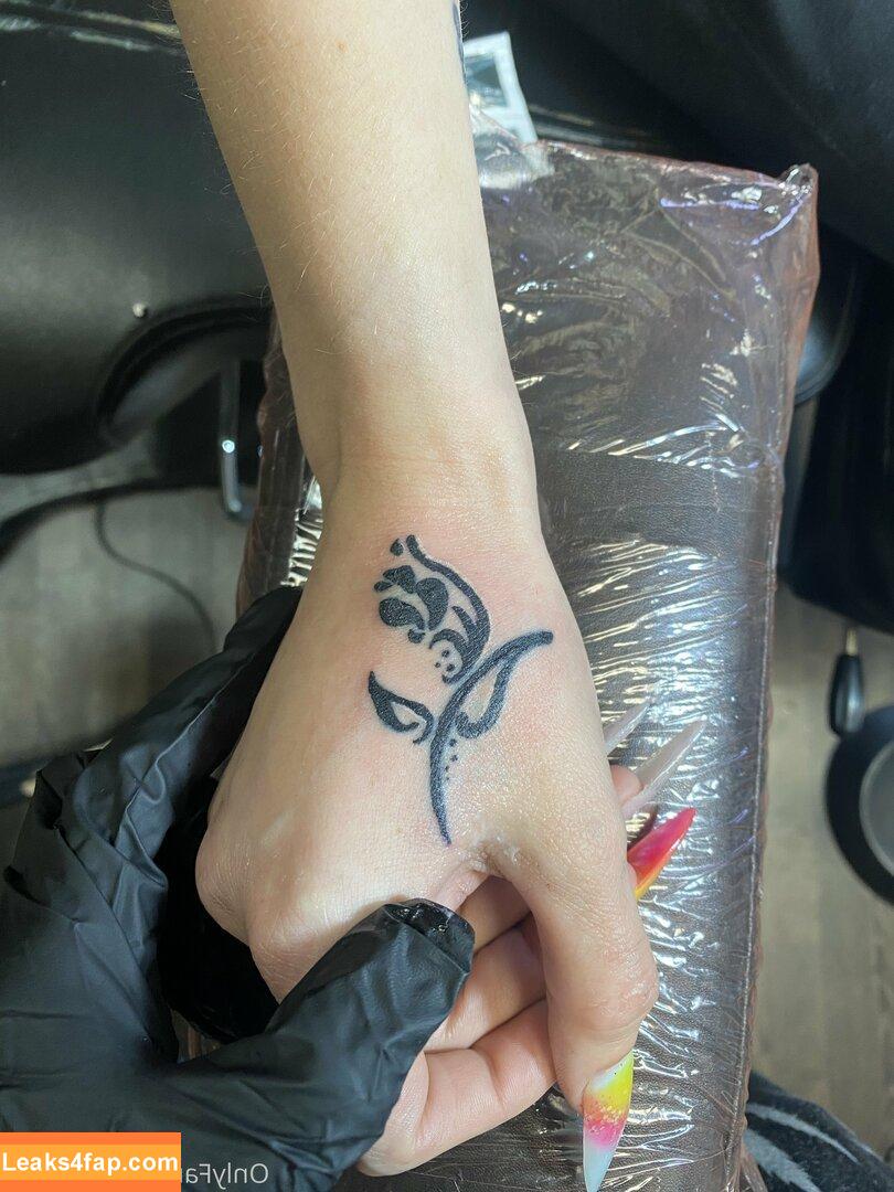 Lola Fae / dominalolafae / lolafaexxx leaked photo photo #1004