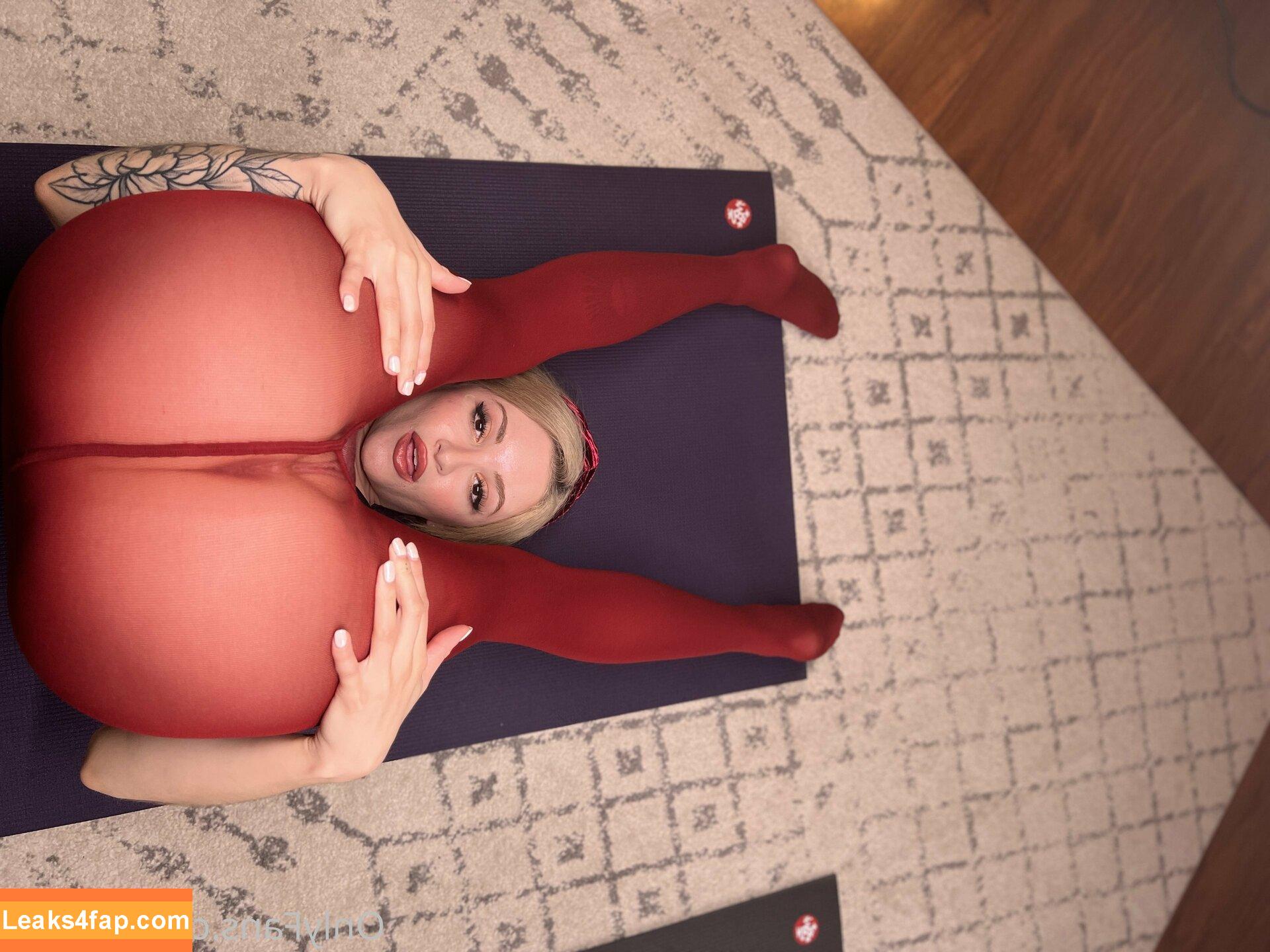 Lola Fae / dominalolafae / lolafaexxx слитое фото фото #1130