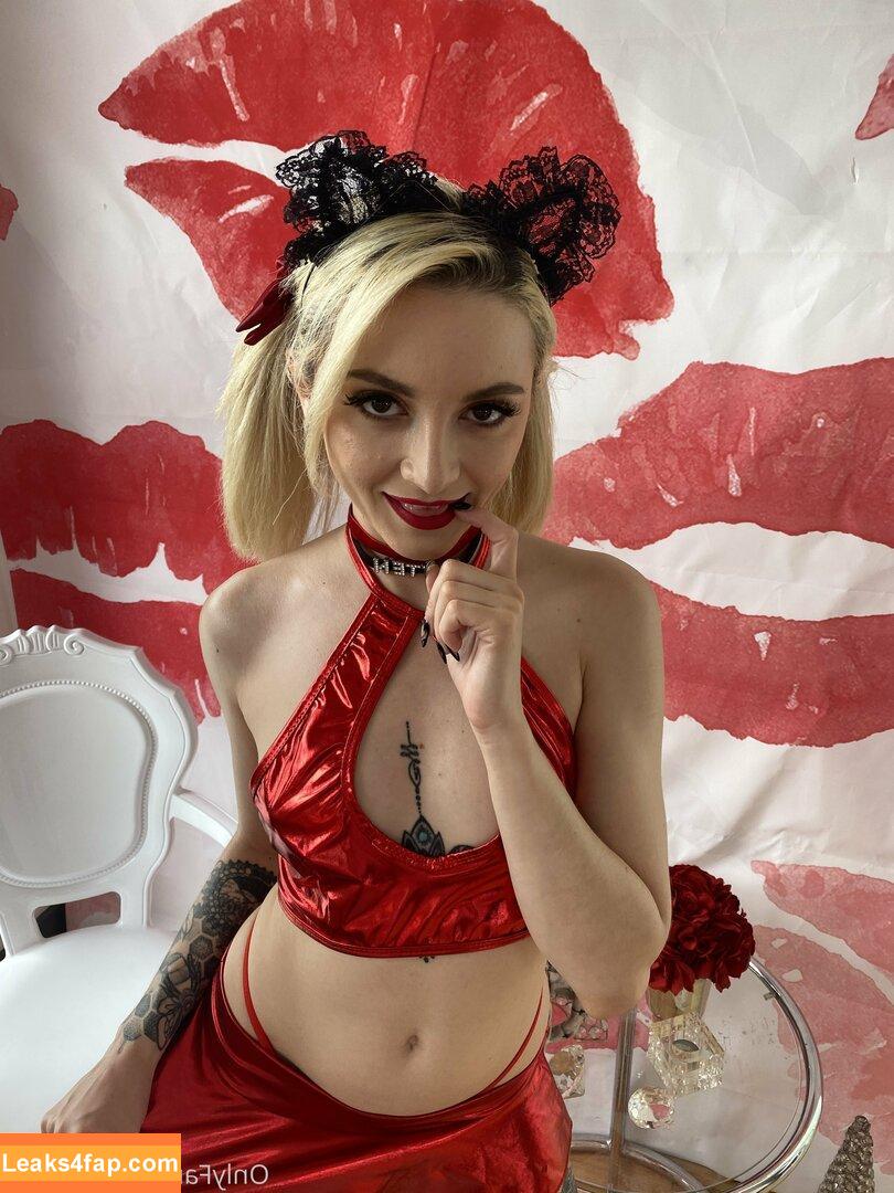 Lola Fae / dominalolafae / lolafaexxx leaked photo photo #1340