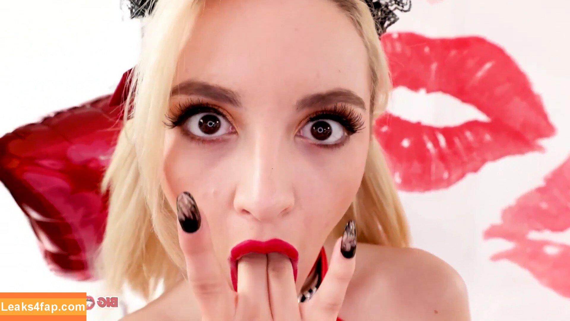 Lola Fae / dominalolafae / lolafaexxx leaked photo photo #1346