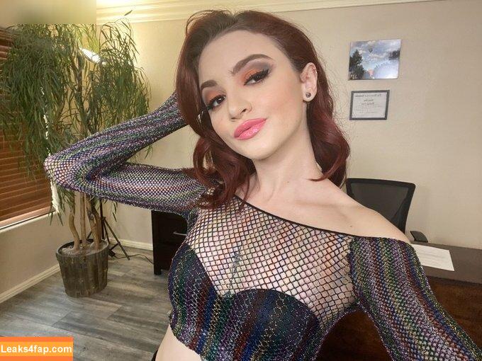 Lola Fae / dominalolafae / lolafaexxx leaked photo photo #1529
