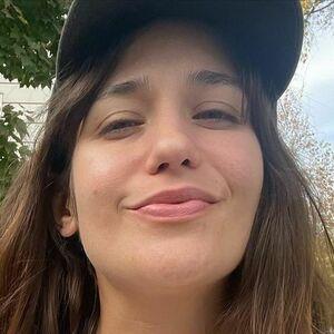 Lola Kirke