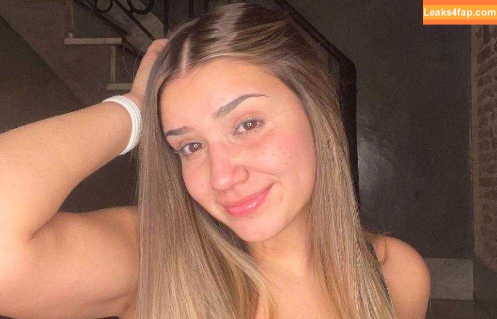 Lola Tomaszeuski /  leaked photo photo #0011