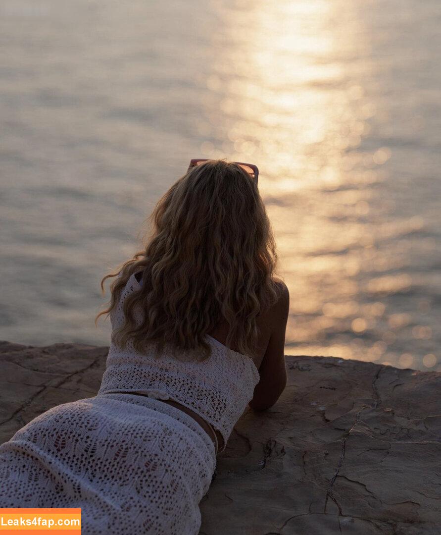 Lola Weippert / lolaweippert leaked photo photo #0091