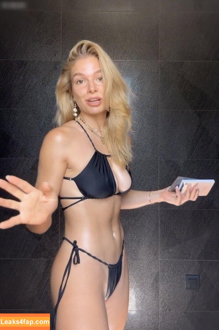 Lola Weippert / lolaweippert слитое фото фото #0130