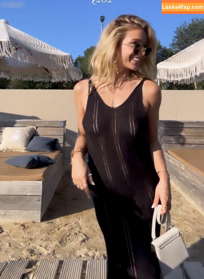 Lola Weippert / lolaweippert слитое фото фото #0133