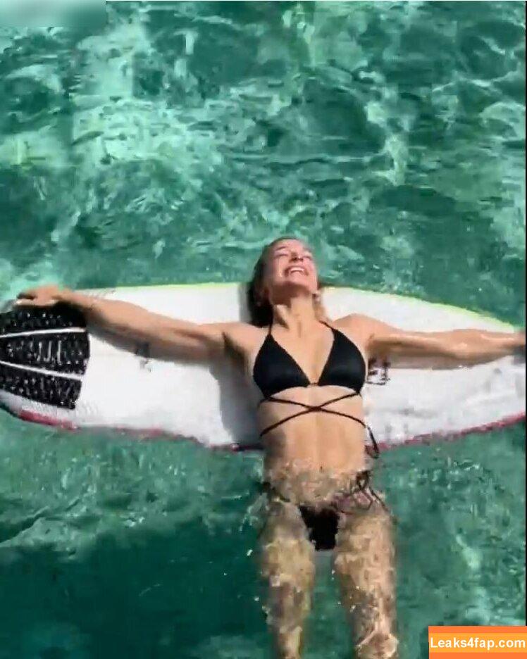 Lola Weippert / lolaweippert leaked photo photo #0231