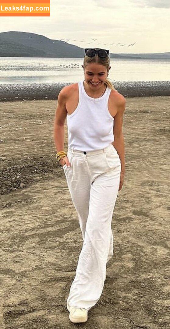 Lola Weippert / lolaweippert leaked photo photo #0290