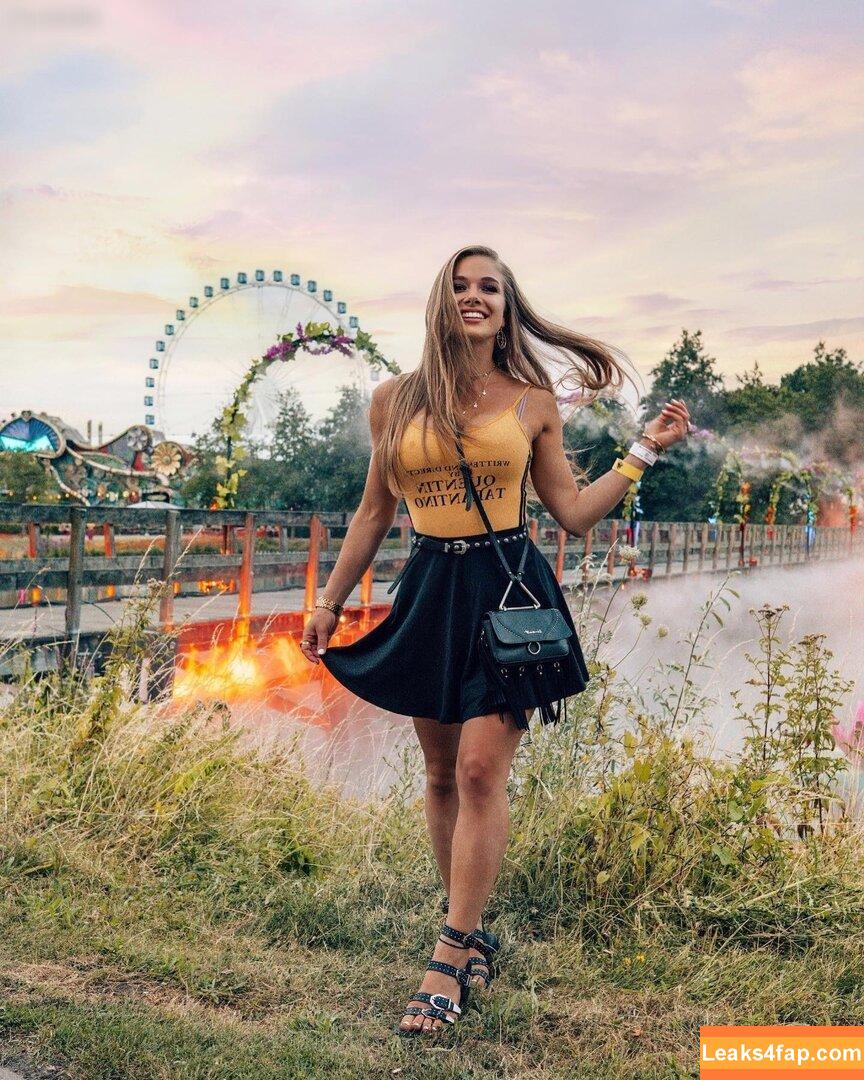 Lola Weippert / lolaweippert leaked photo photo #0396