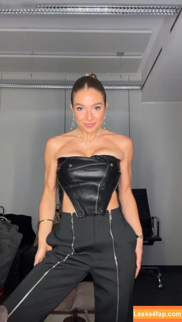 Lola Weippert / lolaweippert leaked photo photo #0650