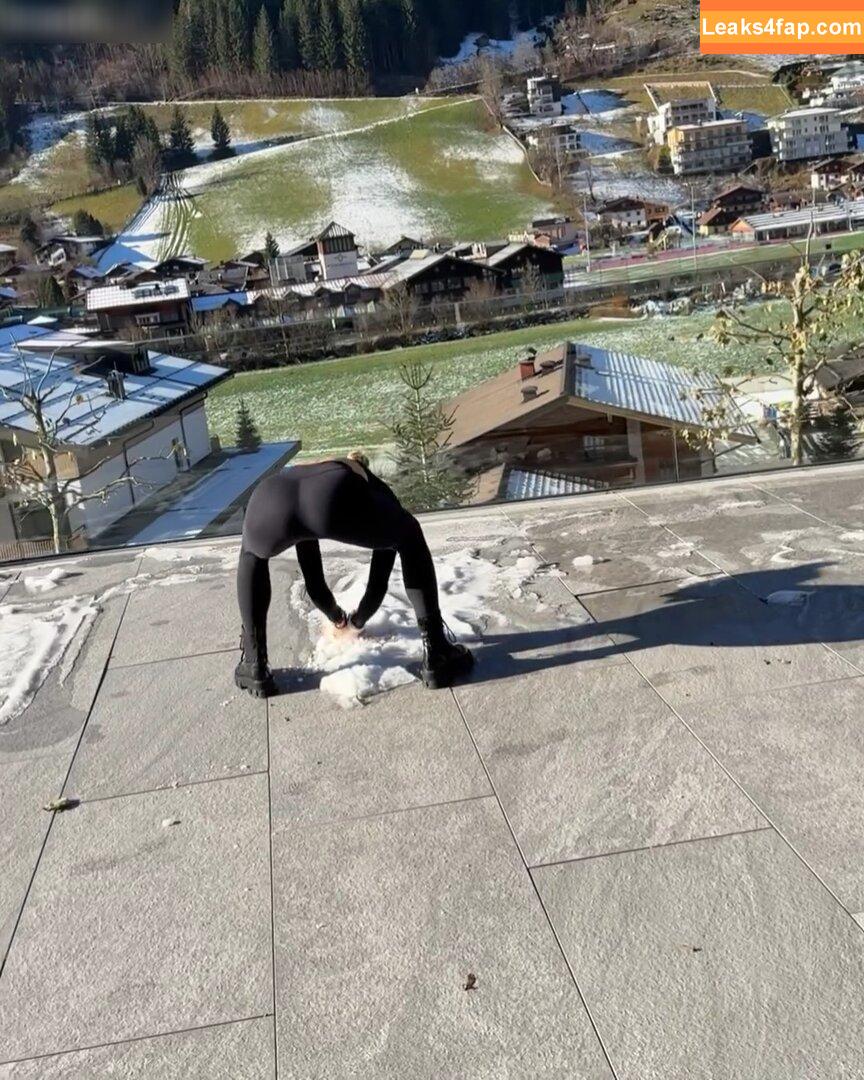 Lola Weippert / lolaweippert leaked photo photo #0985