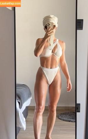 Lola Weippert photo #0129