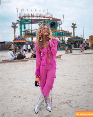 Lola Weippert photo #0209