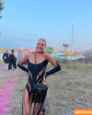 Lola Weippert photo #0266