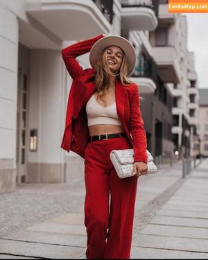 Lola Weippert photo #0392