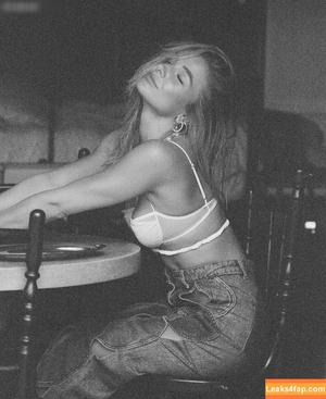 Lola Weippert photo #0430