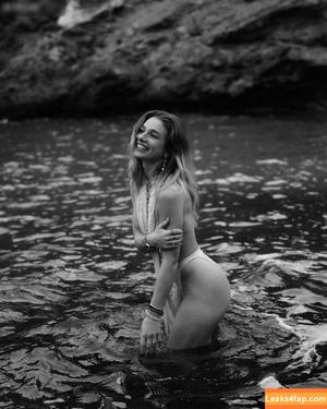Lola Weippert photo #0660