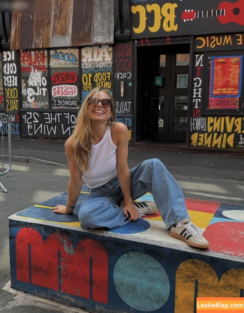 Lola Weippert / lolaweippert leaked photo photo #1200