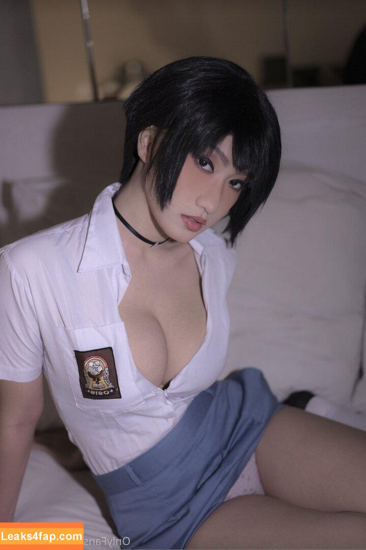 Lola Zieta / LolaZieta / isekai.eliquid / lolazietaxx leaked photo photo #0042