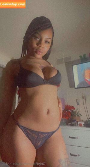 lolabunn101 photo #0004