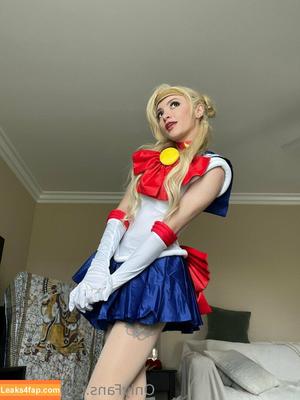 lolafae photo #0119